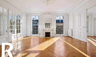 Appartement 7 Pièces 199 m² à vendre à Paris 17 (75017)