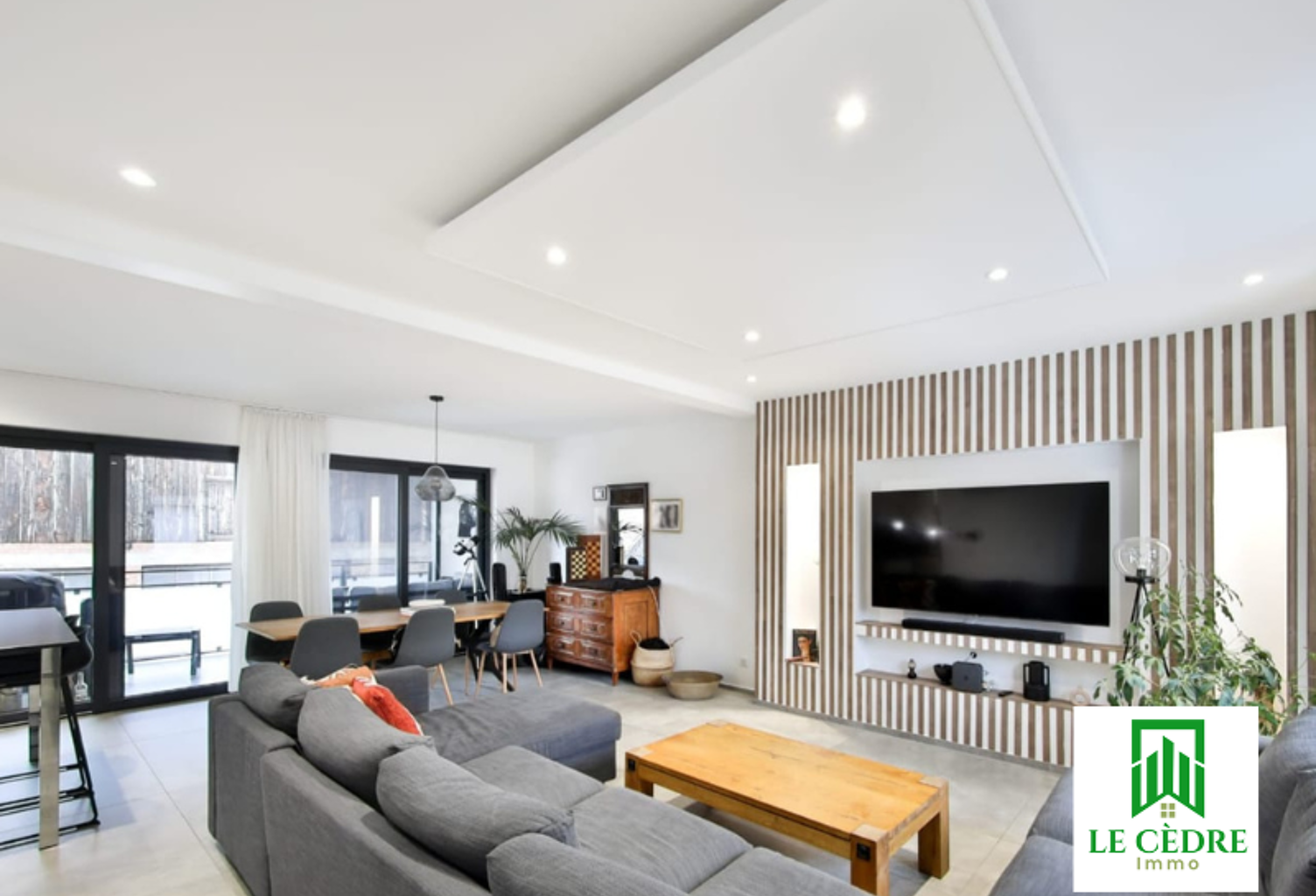 Triplex 126 m2 — photo 1