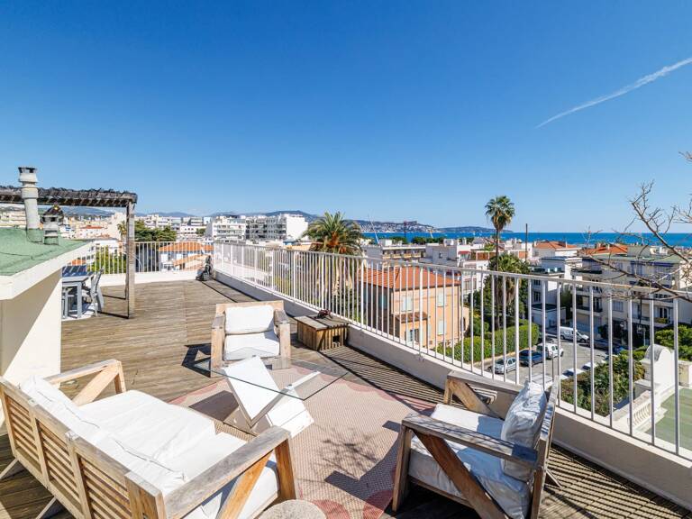 F5 NICE - VUE MER PANORAMIQUE - TOIT TERRASSE - PARC FERBER - DERNIER ÉTAGE — photo 1