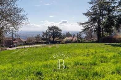 Terrain  800000 €