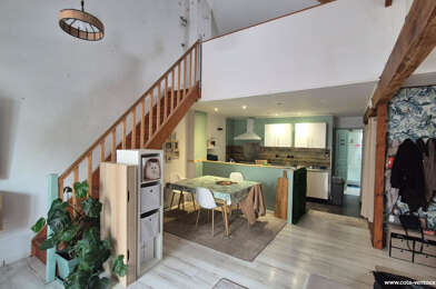 Immeuble  228000 €