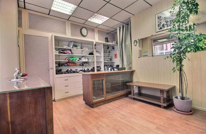 Local commercial — photo 4
