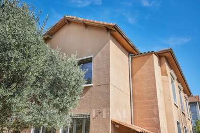 Maison 5 pièces 2350000 €