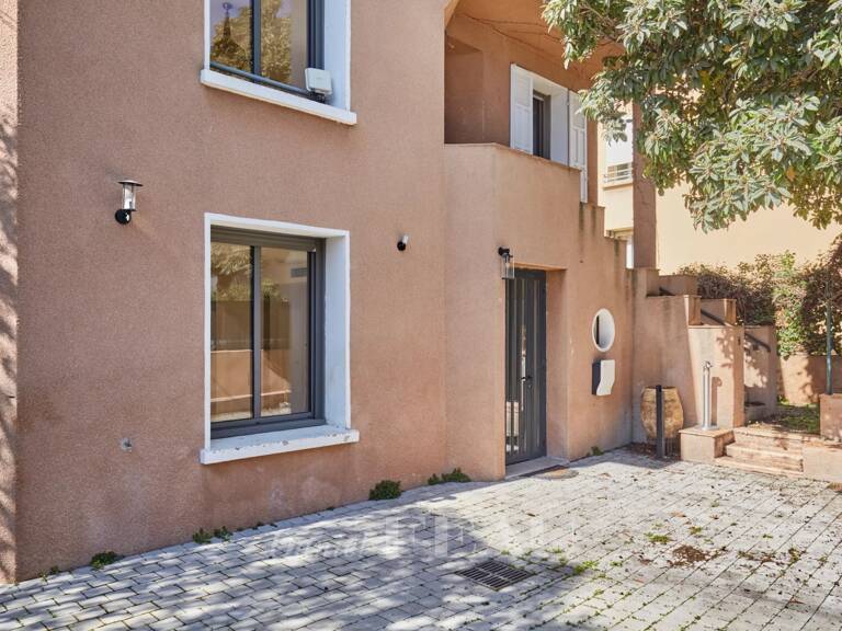 Aix en Provence - Maison de ville avec jardin — photo 1