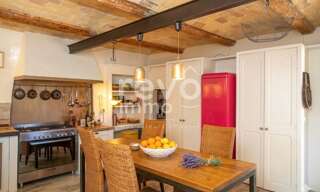 Maison 8 Pièces 245 m² à vendre à Chantemerle-lès-Grignan (26230)