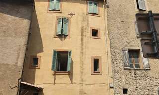 Immeuble  130 m² à vendre à Draguignan (83300)