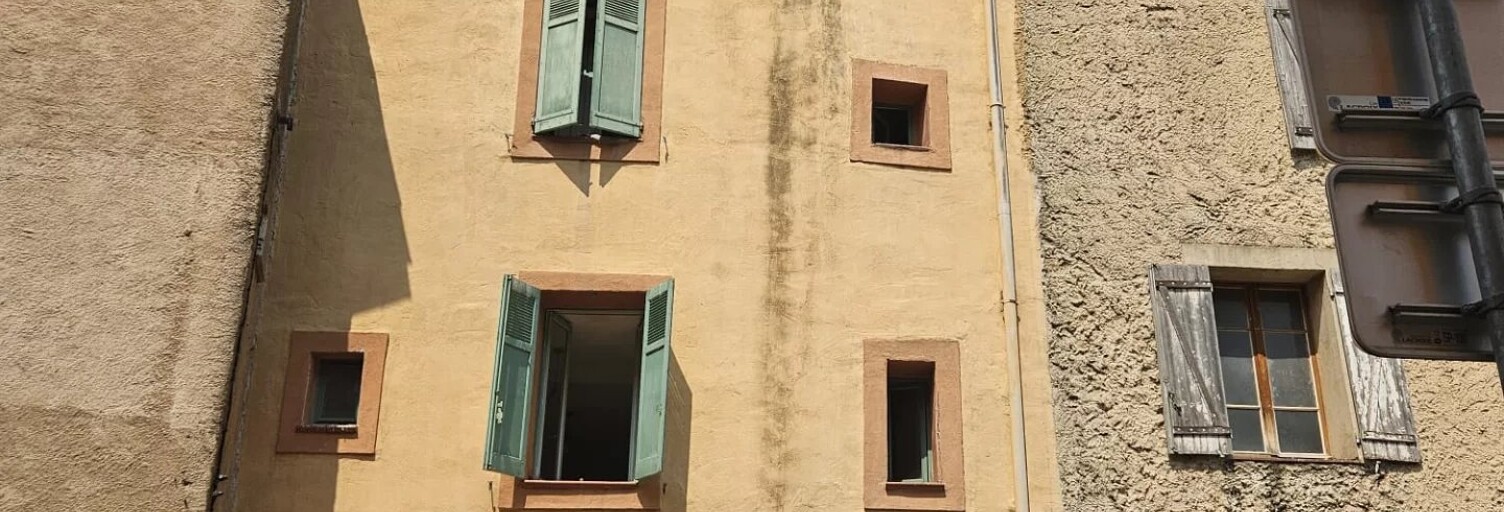 Immeuble  130 m² à vendre à Draguignan (83300)