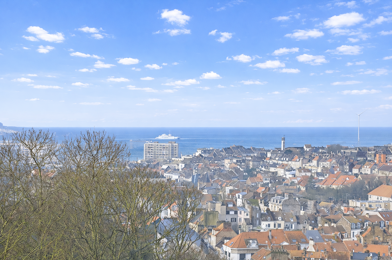 Appartement 3 pièces 1290 €