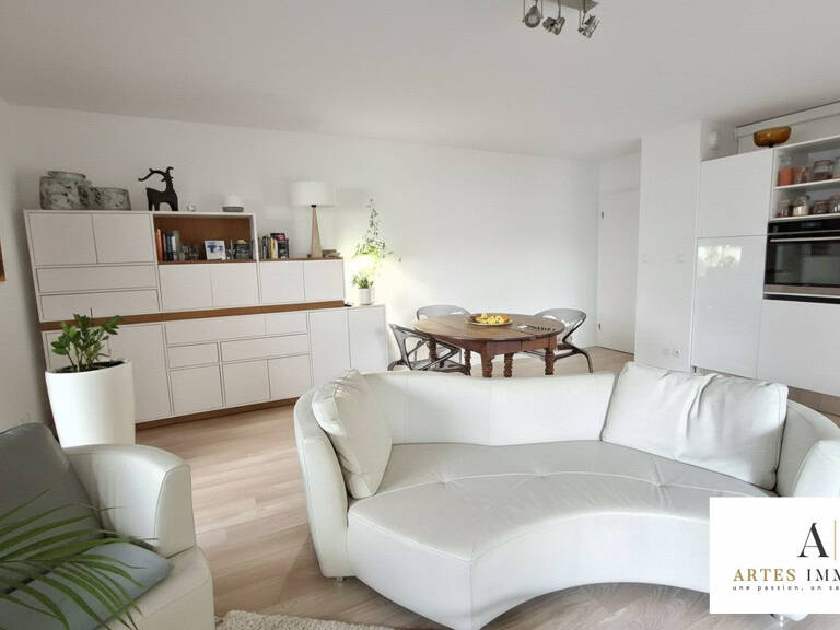 Appartement F4 + jardin + terasses + double box — photo 1
