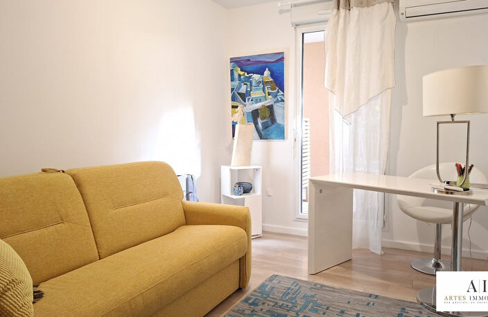 Appartement F4 + jardin + terasses + double box — photo 2