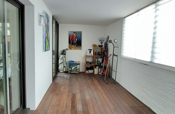 Appartement F4 + jardin + terasses + double box — photo 3