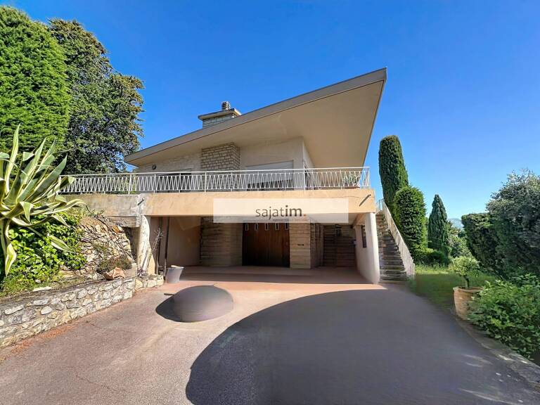SPACIEUSE VILLA de 190 m² SIX FOURS LES PLAGES — photo 1
