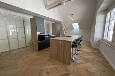 Appartement 4 pièces 255000 €