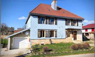 Maison 10 Pièces 227 m² à vendre à Fort-du-Plasne (39150)