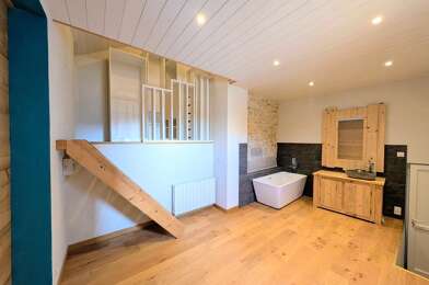 Maison 10 pièces 300000 €