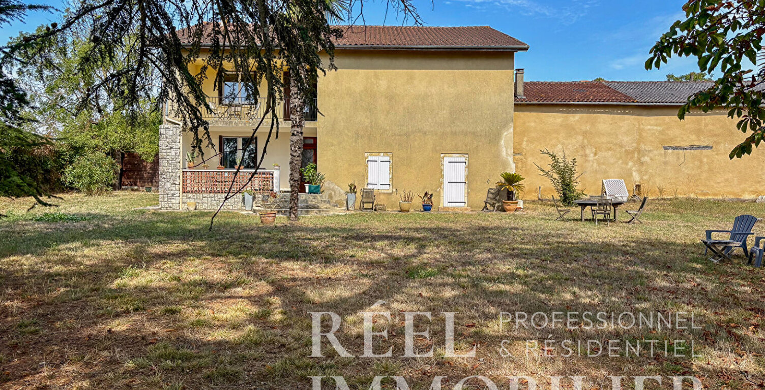 Maison familiale des années 70 pleine de charme et de potentiel — photo 1