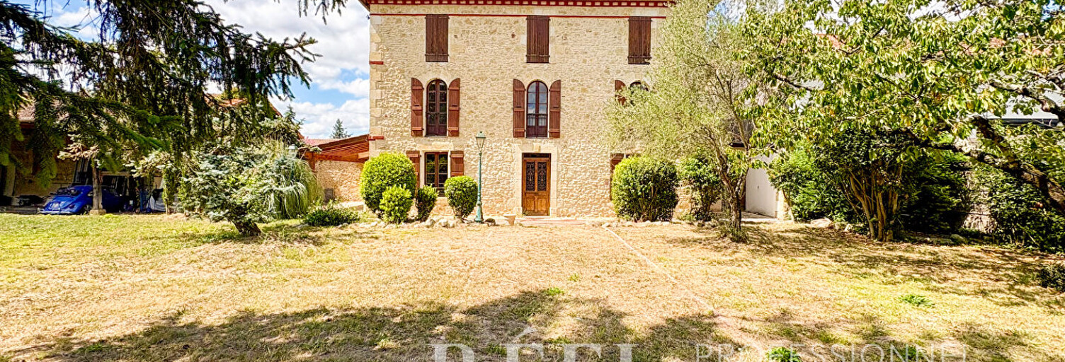 Maison 6 Pièces 240 m² à vendre à Auch (32000)