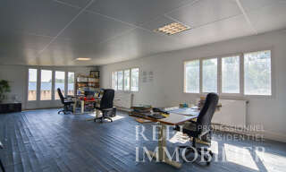 Bureau  245 m² à louer à Auch (32000)