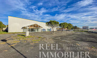 Commerce  3000 m² à louer à Auch (32000)