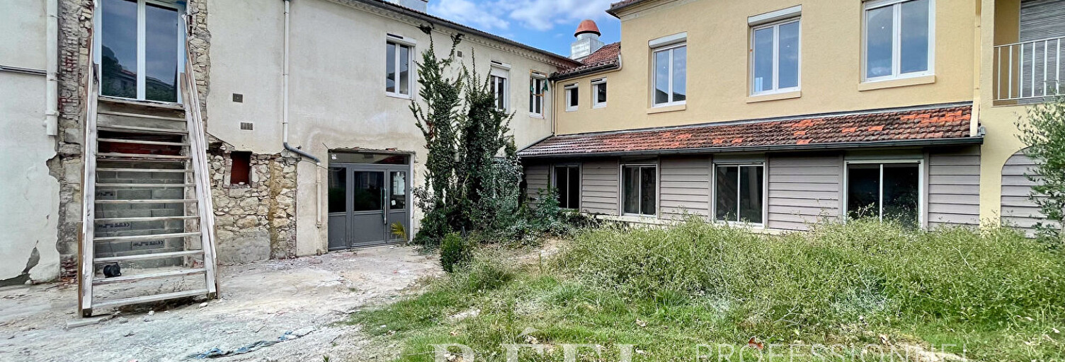 Commerce 3 Pièces 185 m² à vendre à Auch (32000)