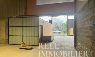 Garage  80 m² à louer à Auch (32000)
