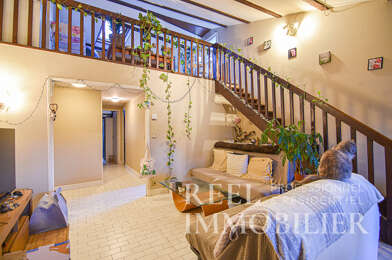 Appartement 3 pièces 104000 €