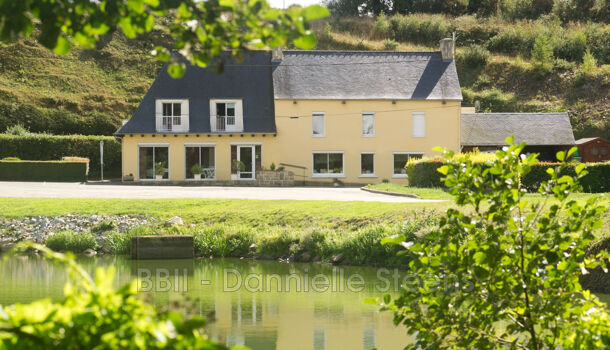 Villa / Maison 12 pièces  à vendre Corlay 22320