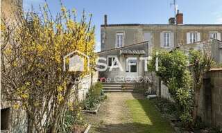 Maison 5 Pièces 100 m² à vendre à Saint-Jean-d'Angély (17400)
