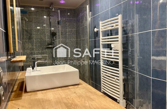 Maison en pierre rénovée 110 m²  3 chambres  Suite parentale  Terrasse  Parking — photo 4