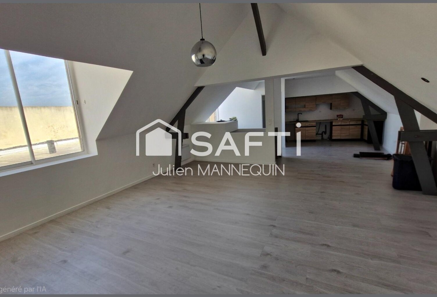 maison mitoyenne de 100 m2 , 2 chambres dont une suite parentale avec sa douche, cuisine ouverte sur le salon et accès a une terrasse — photo 1