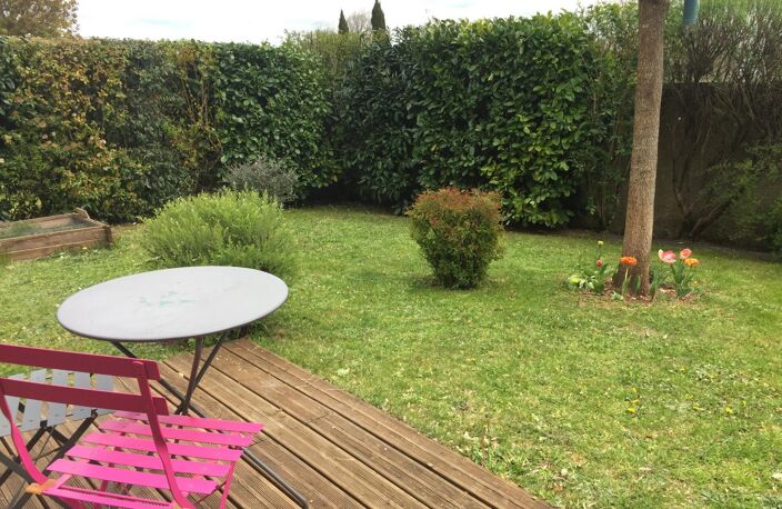 Jolie maison sur demi-niveau au calme au coeur de Sébazac — photo 2