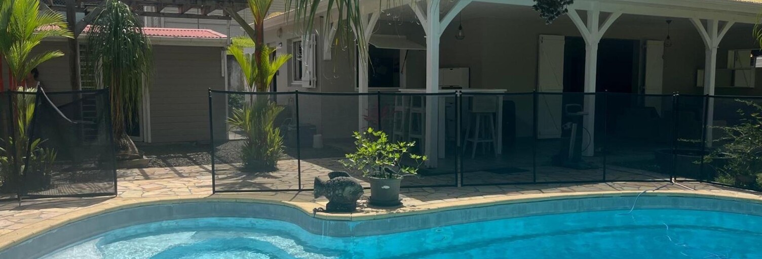 Maison 5 Pièces 85 m² à vendre à Sainte-Luce (97228)