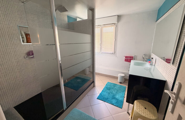 Villa 210 m2 avec piscine a Lansargues — photo 5