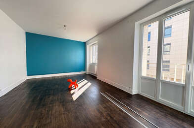 Appartement 3 pièces 750 €