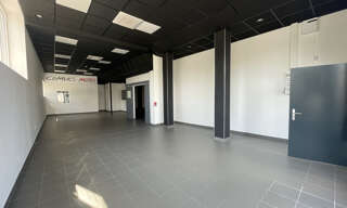 Commerce  184 m² à louer à Onet-le-Château (12850)