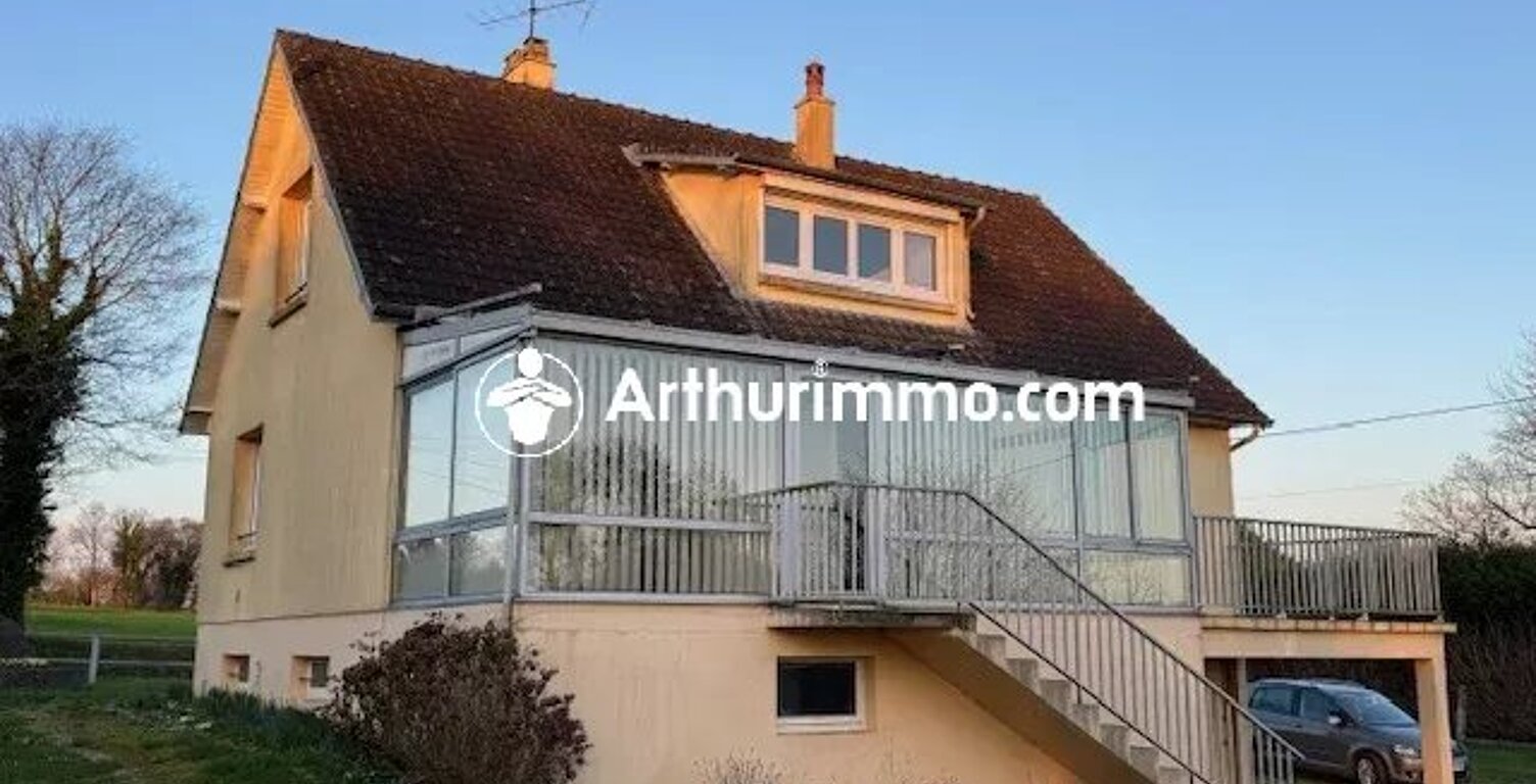 MAGNY LE DESERT, maison de 117m² avec sous sol et dépendance — photo 1