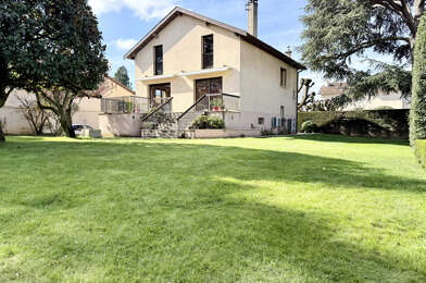 Maison 5 pièces 929700 €