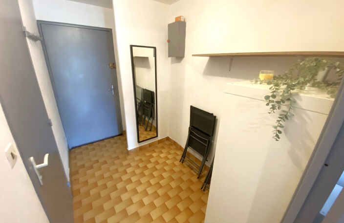 CARNON PLAGE : Studio cabine avec parking privé! — photo 2