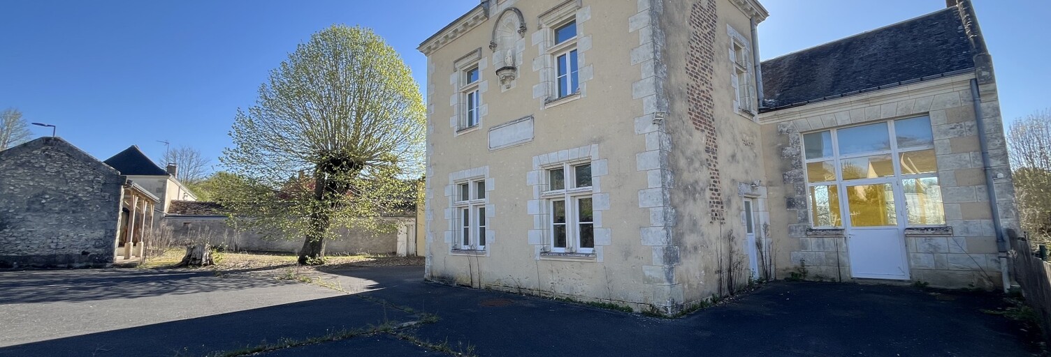 Maison 5 Pièces 194 m² à vendre à Neuvy-le-Roi (37370)