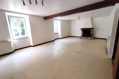 Appartement 4 pièces 690 €