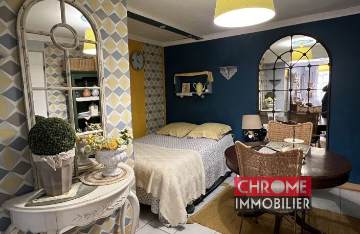 Immeuble 100 m&sup2; — photo 2