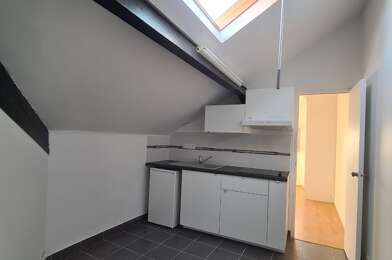 Appartement 1 pièces 765 €