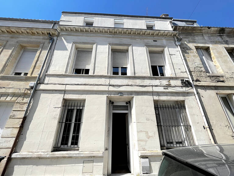 A VENDRE IMMEUBLE DE 4 APPARTEMENTS - BORDEAUX PLACE PAUL DOUMER — photo 1