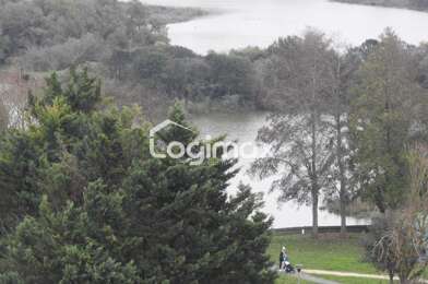 Appartement 4 pièces 241500 €