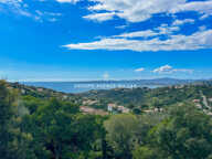 A VENDRE  EXCLUSIVITE VILLA PROVENCALE VUE MER  2 DEPENDANCES PISCINE GARAGE LES ISSAMBRES — photo 2