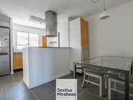 Charmante maison rénovée de 65 m2 avec Garage et jardinet — photo 3