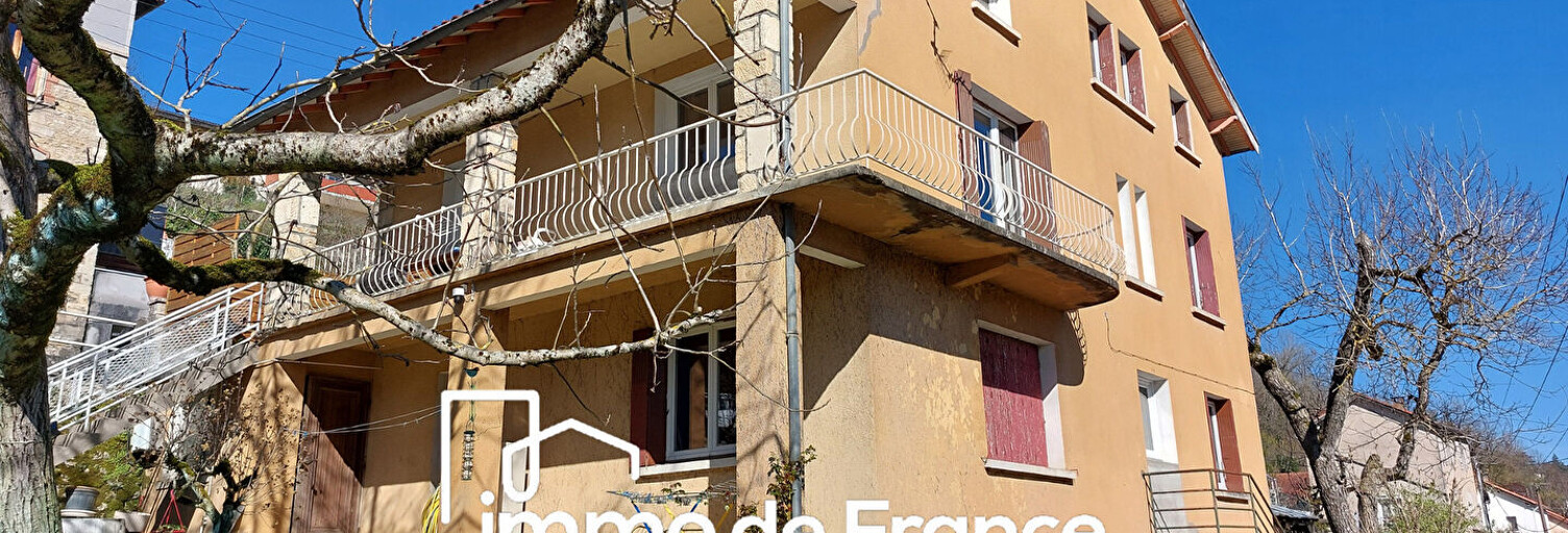 Maison 10 Pièces 115 m² à vendre à Villefranche-de-Rouergue (12200)