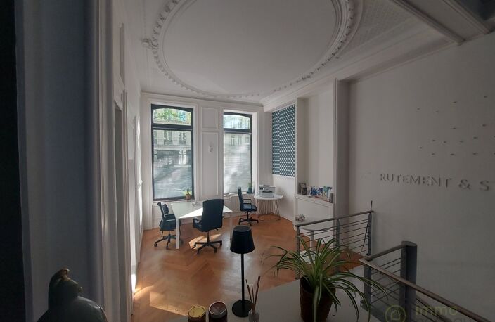 Bureau — photo 2