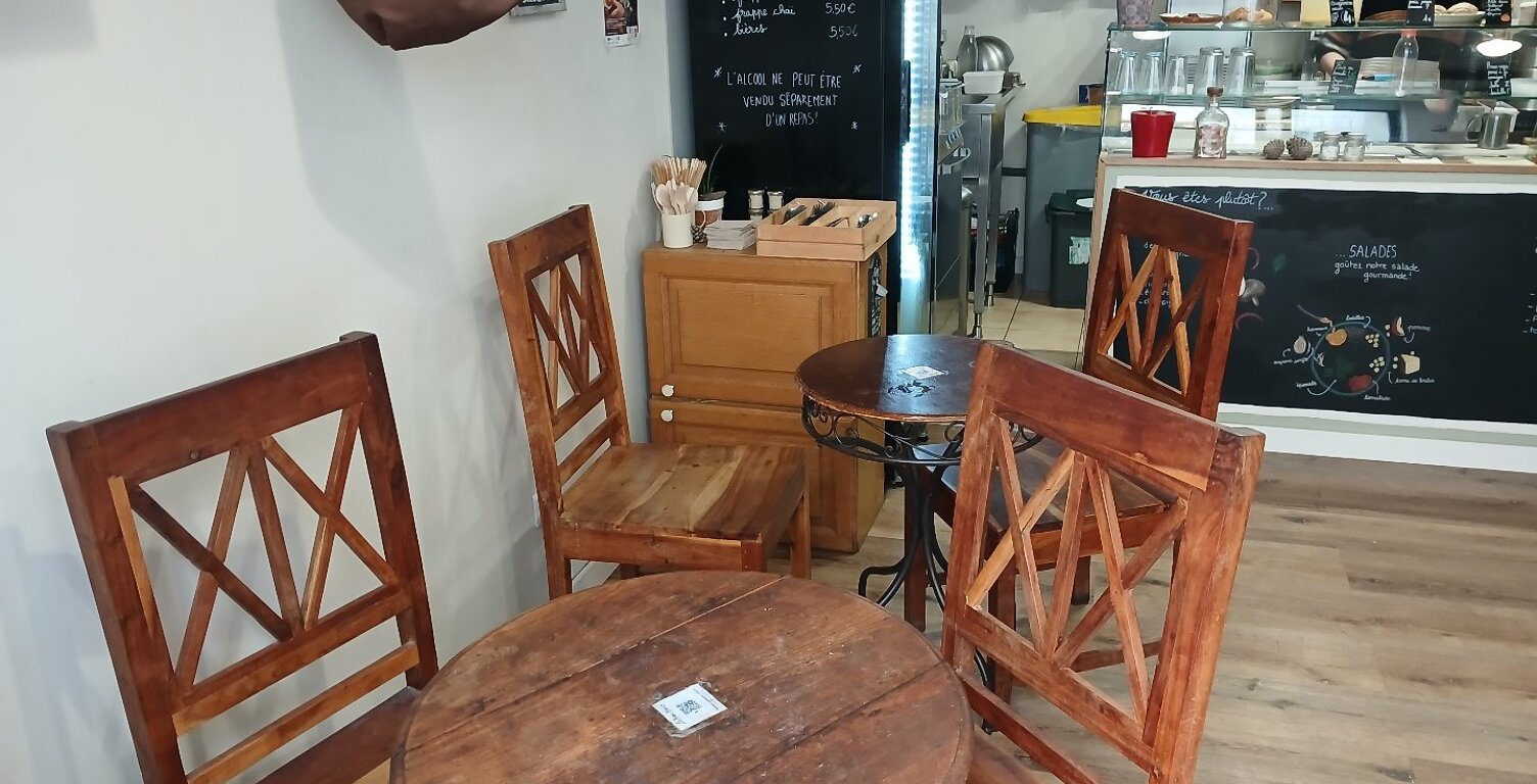 Restaurant — photo 1