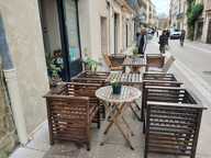 Restaurant — photo 2